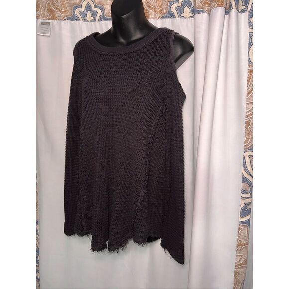 Beautiful Free People Gray Knit Raw Edge Cold Shoulder Sweater Pullover Boho siz - Picture 2 of 5